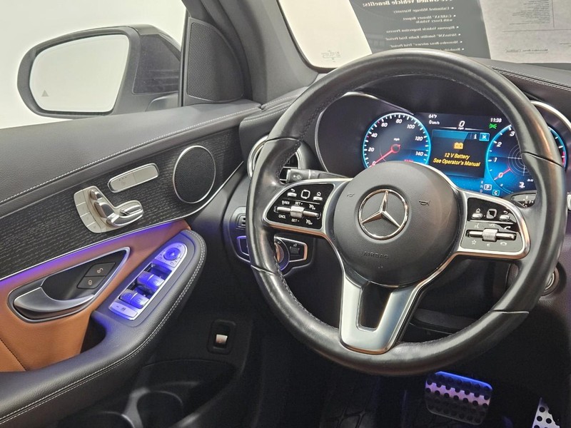 Mercedes-Benz GLC Vehicle Image 11