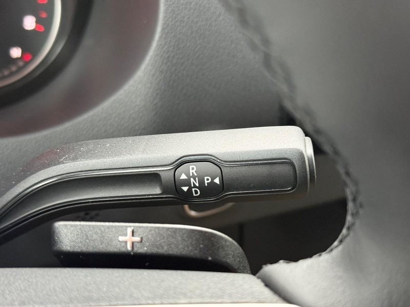 Mercedes-Benz Sprinter Van Vehicle Image 12