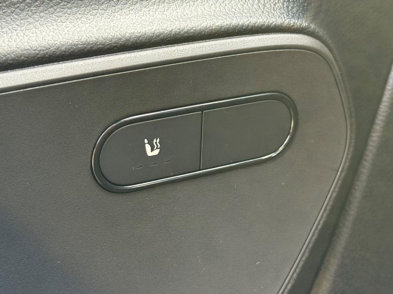 Mercedes-Benz Sprinter Van Vehicle Image 16