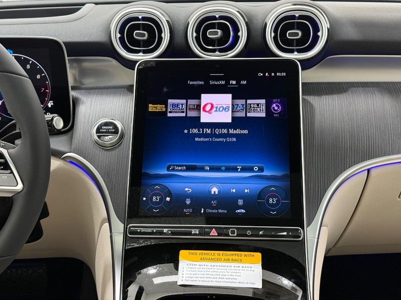 Mercedes-Benz GLC Vehicle Image 7