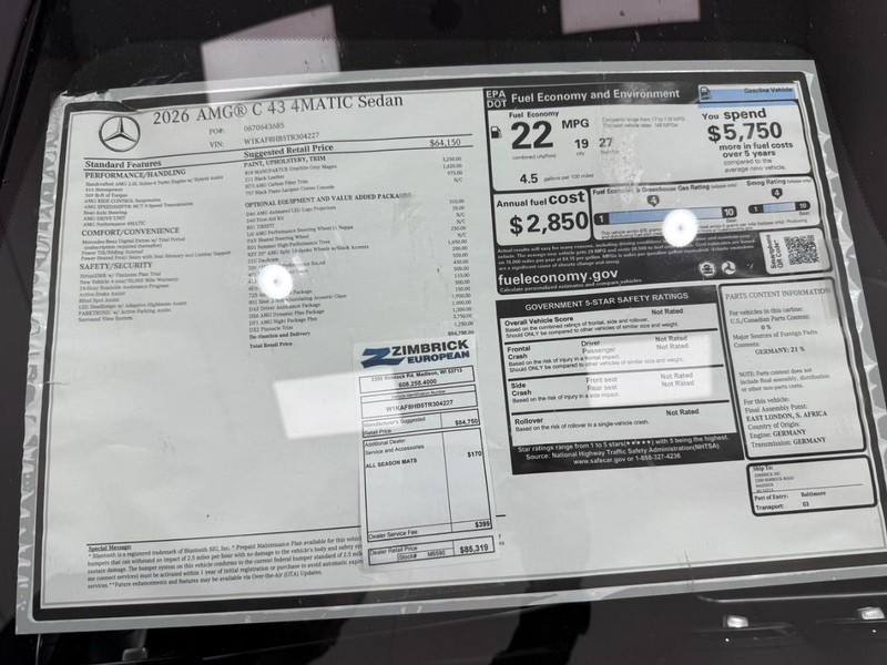 Mercedes-Benz C-Class Vehicle Image 4