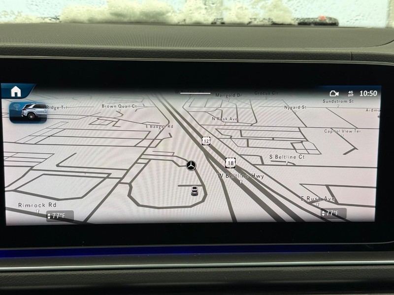 Mercedes-Benz GLE Vehicle Image 15