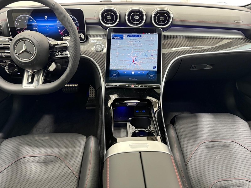 Mercedes-Benz C-Class Vehicle Image 6