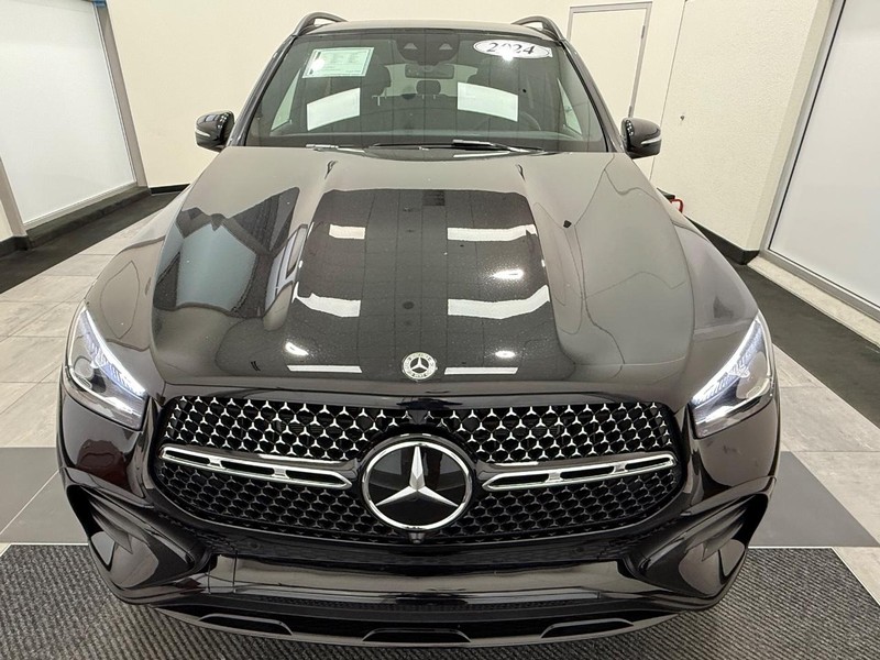 Mercedes-Benz GLE Vehicle Image 7