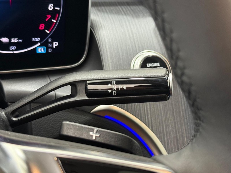 Mercedes-Benz GLC Vehicle Image 13