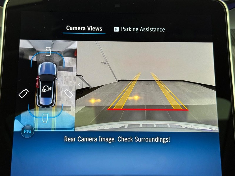 Mercedes-Benz GLC Vehicle Image 14