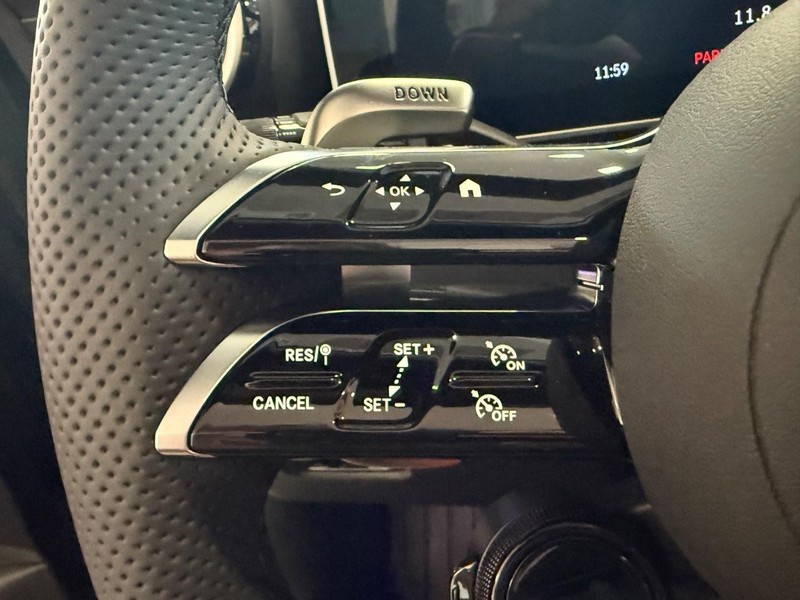 Mercedes-Benz CLE Vehicle Image 9