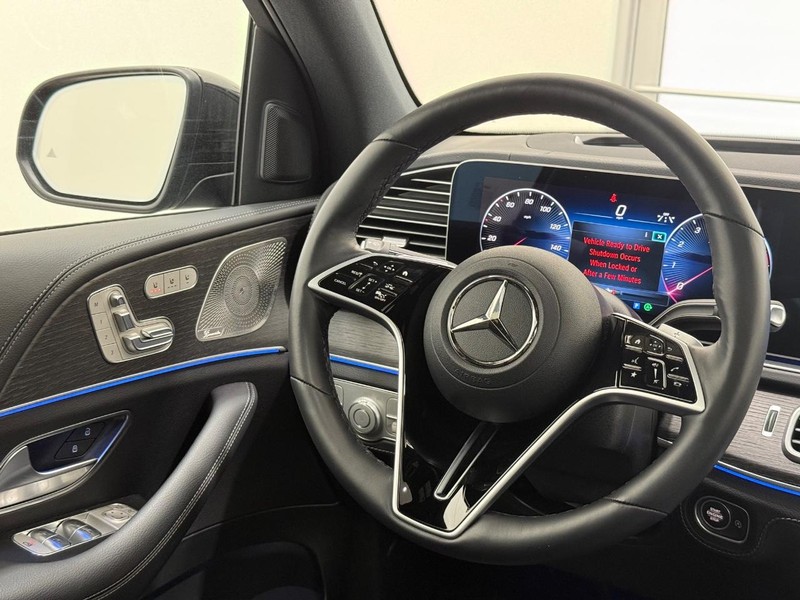 Mercedes-Benz GLE Vehicle Image 7