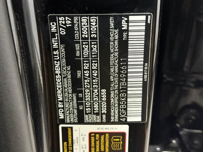 Mercedes-Benz GLE Vehicle Image 18