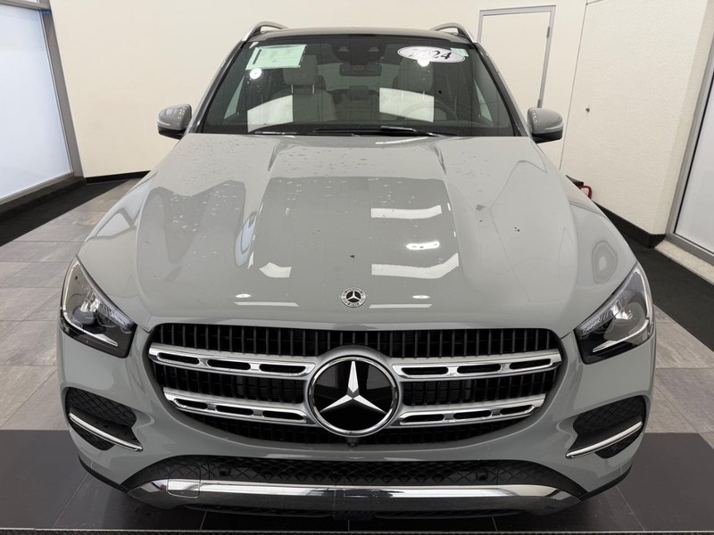 Mercedes-Benz GLE Vehicle Image 7