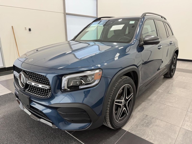 Mercedes-Benz GLB Vehicle Image 6