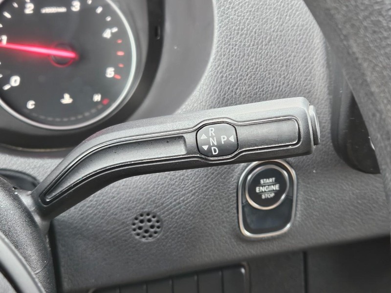 Mercedes-Benz Sprinter Van Vehicle Image 17