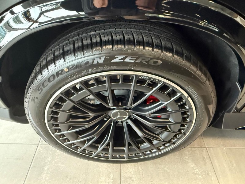 Mercedes-Benz GLC Vehicle Image 3