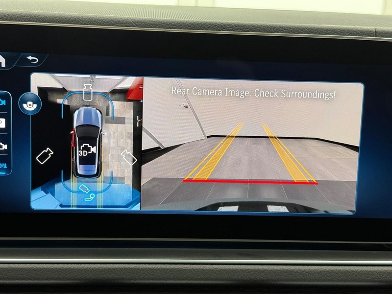 Mercedes-Benz GLE Vehicle Image 14