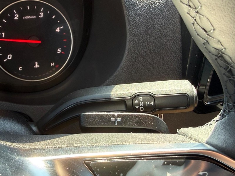 Mercedes-Benz Sprinter Van Vehicle Image 13