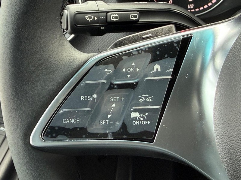 Mercedes-Benz Sprinter Van Vehicle Image 10