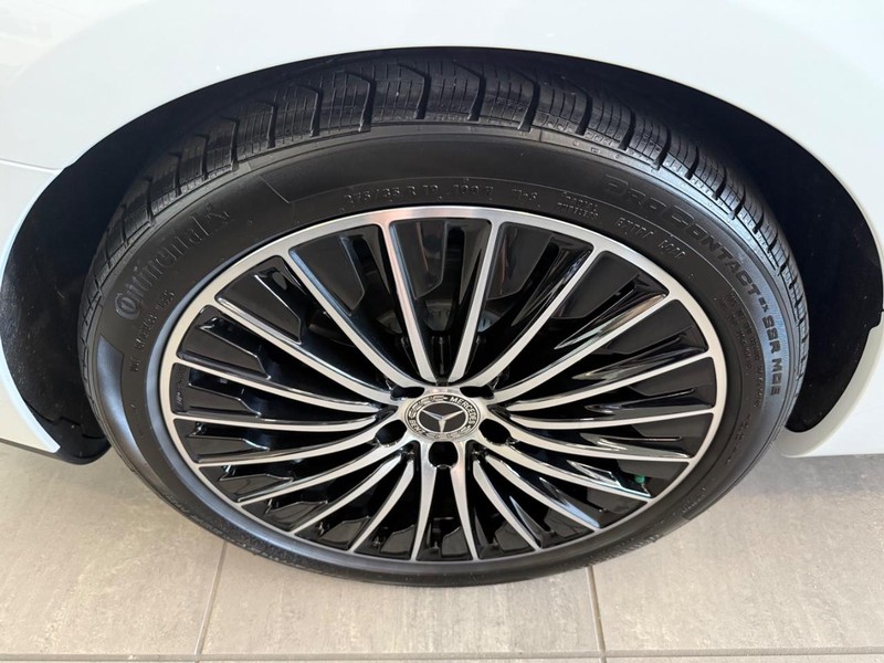 Mercedes-Benz CLE Vehicle Image 3