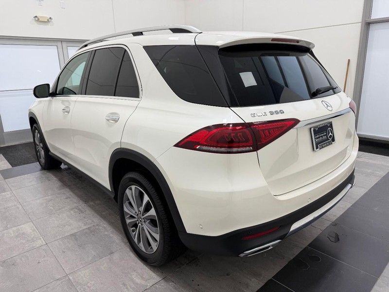 Mercedes-Benz GLE Vehicle Image 4