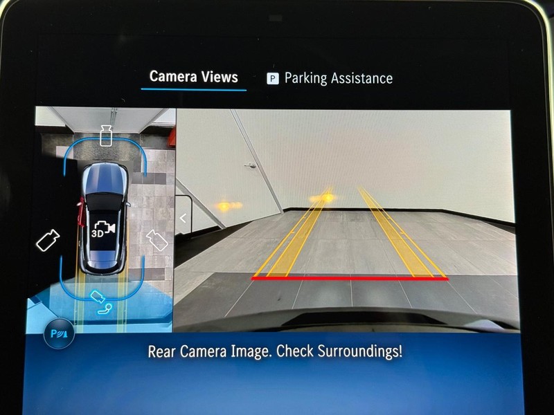 Mercedes-Benz GLC Vehicle Image 14