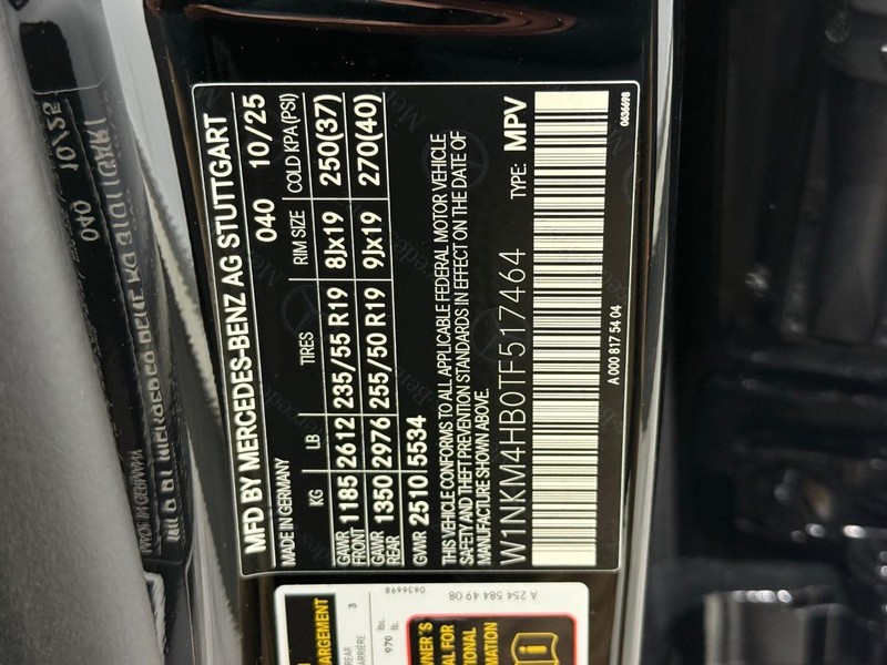 Mercedes-Benz GLC Vehicle Image 17