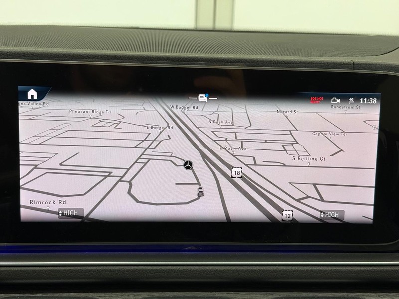 Mercedes-Benz GLS Vehicle Image 15