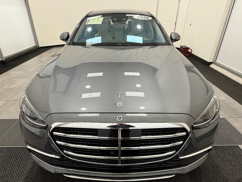 Mercedes-Benz S-Class Vehicle Image 7