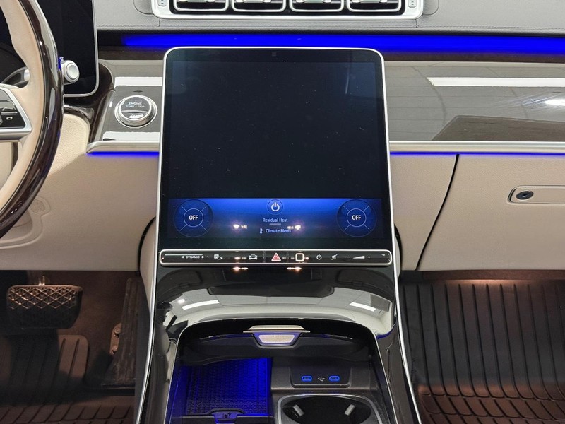 Mercedes-Benz S-Class Vehicle Image 10