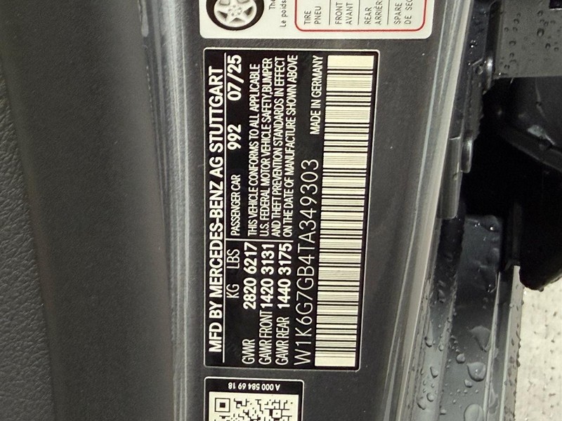 Mercedes-Benz S-Class Vehicle Image 20