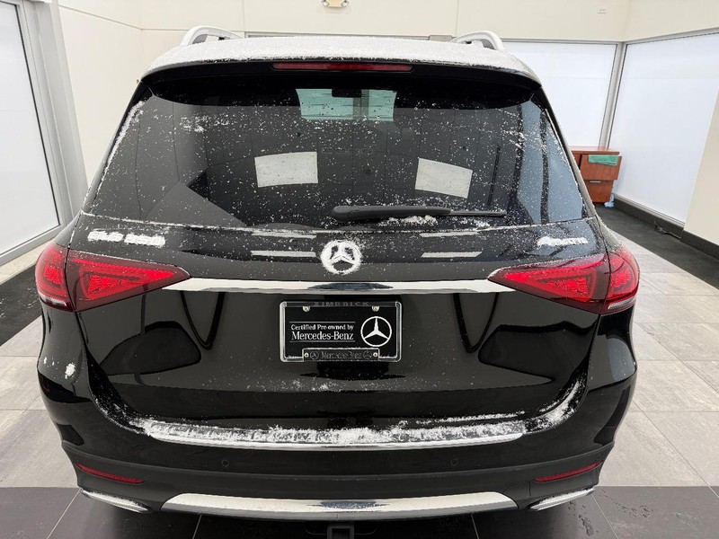 Mercedes-Benz GLE Vehicle Image 3