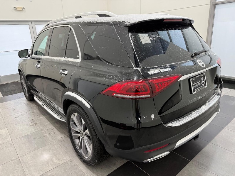 Mercedes-Benz GLE Vehicle Image 4