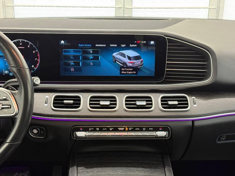 Mercedes-Benz GLE Vehicle Image 10