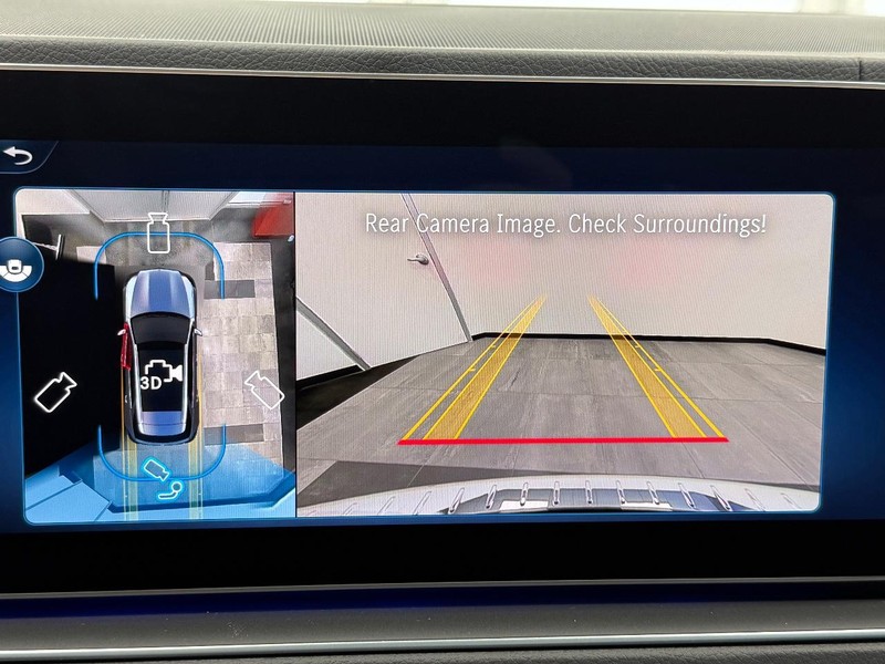 Mercedes-Benz GLE Vehicle Image 14