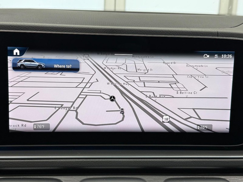 Mercedes-Benz GLE Vehicle Image 15