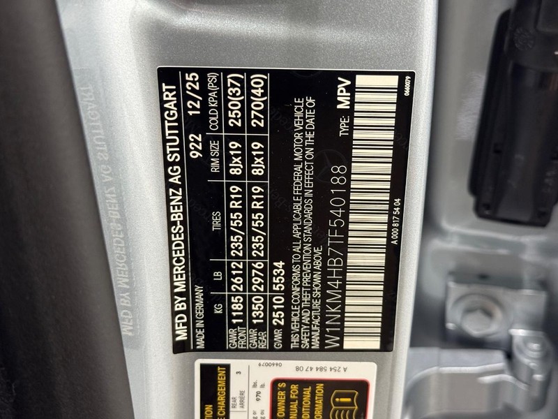 Mercedes-Benz GLC Vehicle Image 18