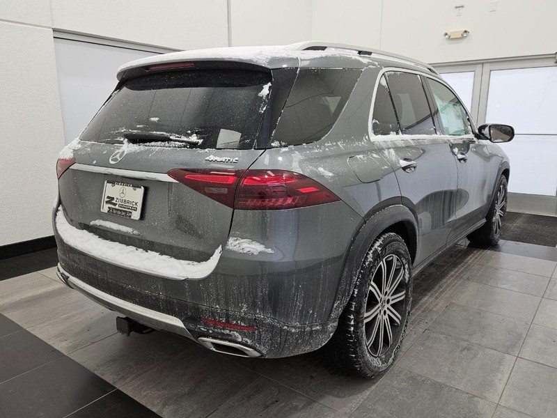 Mercedes-Benz GLE Vehicle Image 2