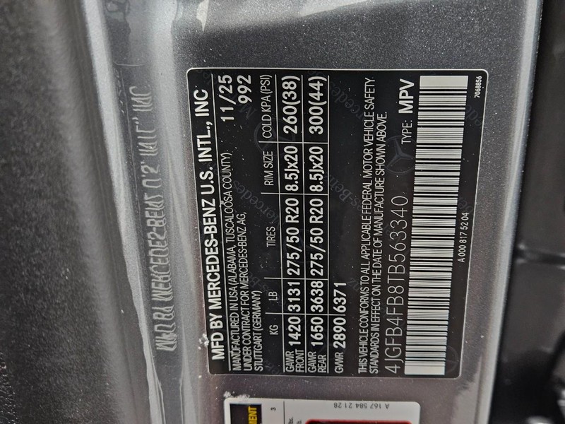 Mercedes-Benz GLE Vehicle Image 18