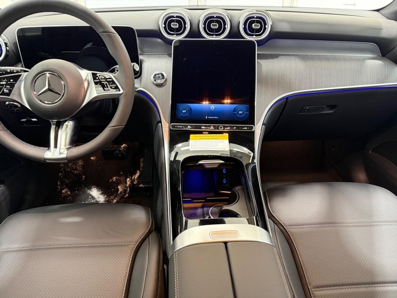 Mercedes-Benz GLC Vehicle Image 6