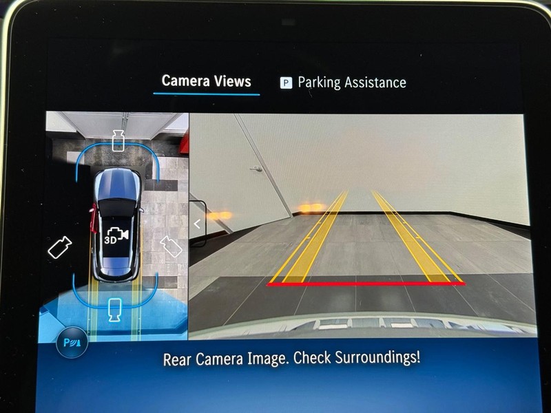 Mercedes-Benz GLC Vehicle Image 14