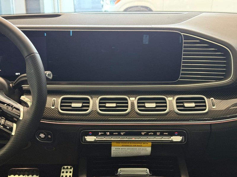 Mercedes-Benz GLE Vehicle Image 7