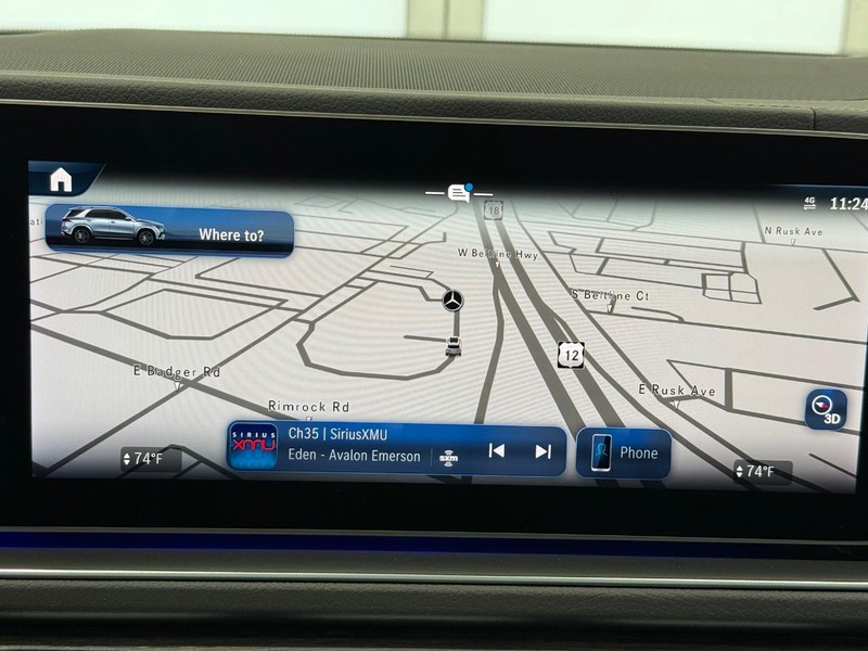 Mercedes-Benz GLE Vehicle Image 15