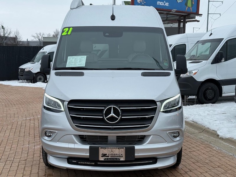 Mercedes-Benz Sprinter Cargo Van Vehicle Image 9