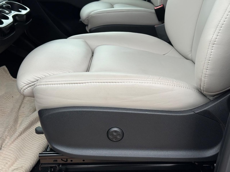 Mercedes-Benz Sprinter Cargo Van Vehicle Image 24