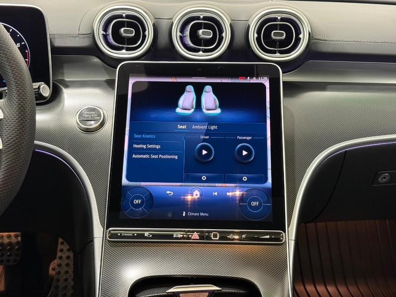 Mercedes-Benz C-Class Vehicle Image 10
