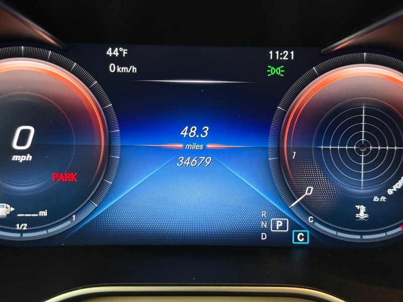 Mercedes-Benz GLC Vehicle Image 17