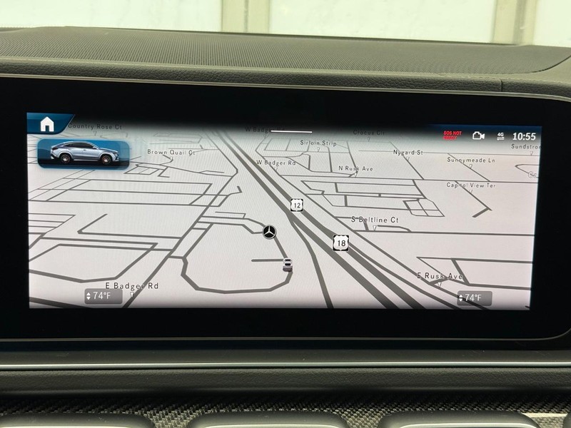 Mercedes-Benz GLE Vehicle Image 15