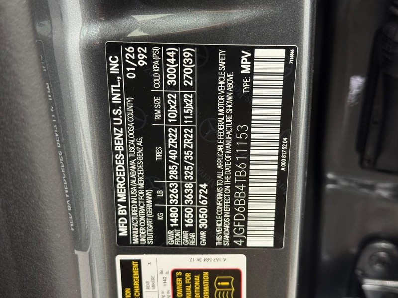 Mercedes-Benz GLE Vehicle Image 18