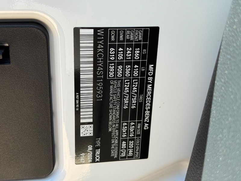 Mercedes-Benz Sprinter Cargo Van Vehicle Image 20