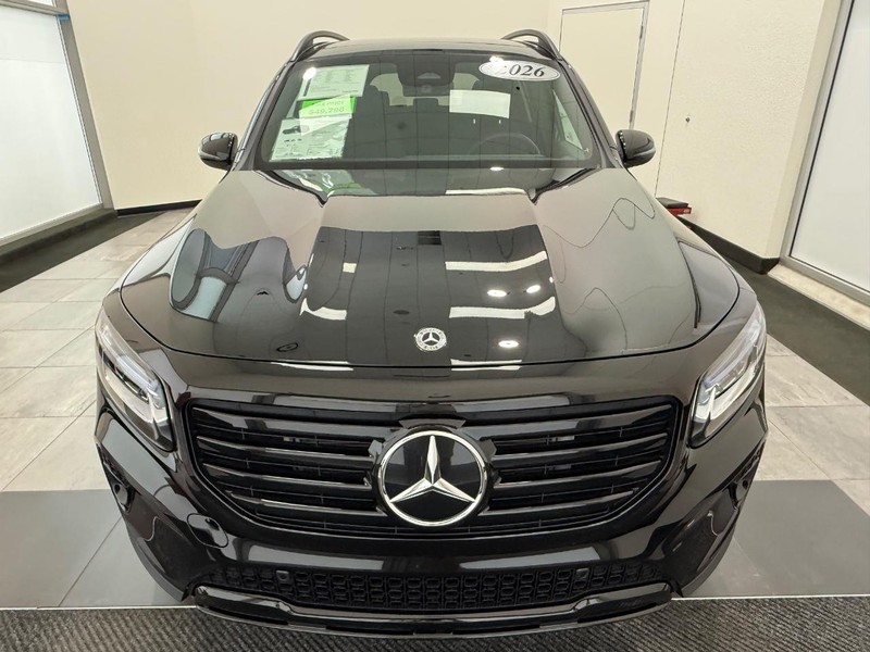 Mercedes-Benz GLB Vehicle Image 7