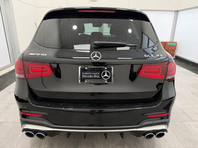 Mercedes-Benz GLC Vehicle Image 3