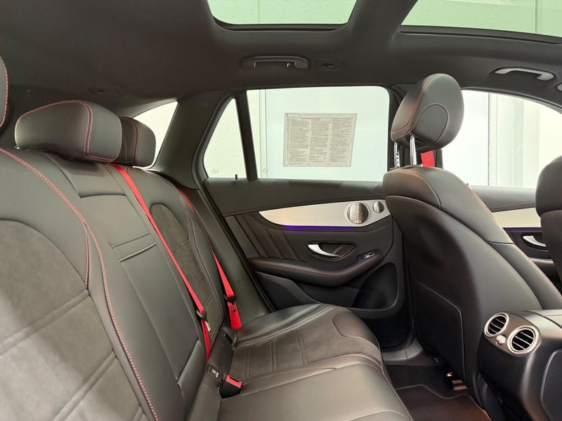 Mercedes-Benz GLC Vehicle Image 8